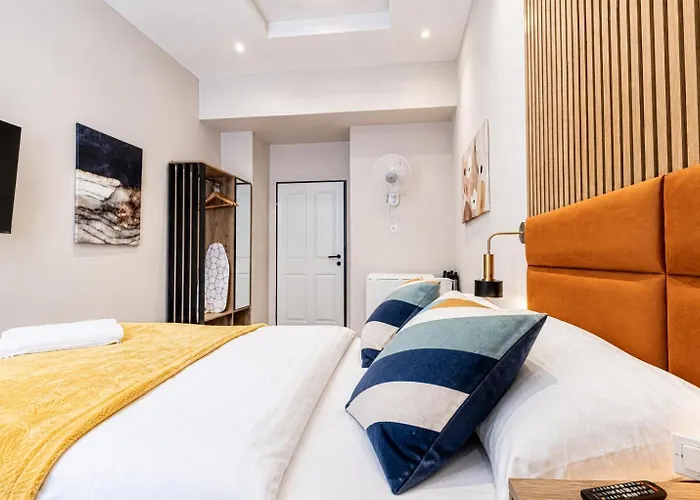 Wiener Stadthalle Boutique - Ideal For Couples Відень