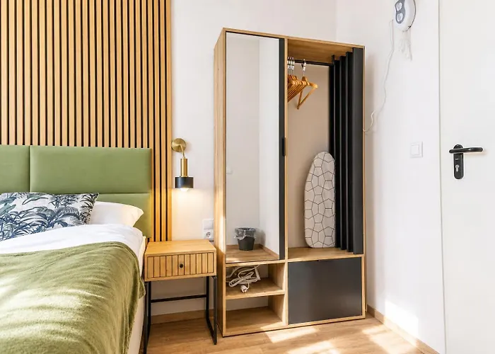 Wiener Stadthalle Boutique - Ideal For Couples Апартаменти Відень
